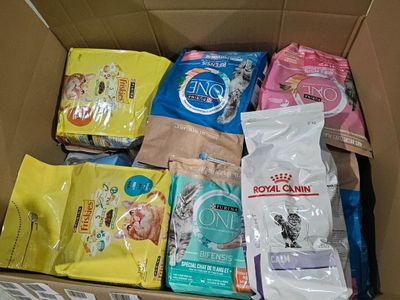 Demi-palette du domaine croquettes pour chat de 105kg - TVA Récupérabl