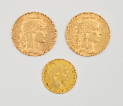 trois souverains d'or datant de l'époque de l'Empire britannique