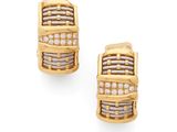 une paire de boucles d'oreilles en or et diamants