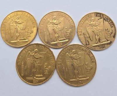 six souverains en or de l'empire britannique