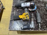 many tools that are sitting on a table
