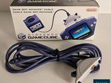 une photo d'une console Game Boy Advance dans son emballage