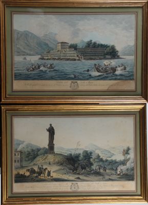 deux tableaux encadrés représentant un homme debout sur une colline, avec un bateau dans l'eau