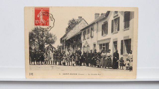 St-Dizier-Leyrenne La Grande Rue. HM 3. B.E.