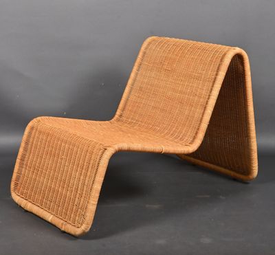 Tito AGNOLLI (1931-2012) Chauffeuse P3 en osier tressé. (Pet…