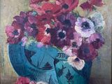 une peinture à l'huile représentant un vase bleu rempli de fleurs roses et blanches