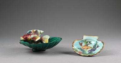 paire de bols en porcelaine chinoise ornés de poissons et de fleurs