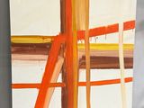 une peinture à l'huile représentant une croix sur fond blanc, avec des tons orangés et jaunes
