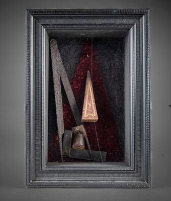 Hervé THIBAULT (né en 1944) Composition maçonnique Boîte, as… - Photo 1