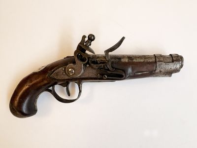 Pistolet de maréchaussée type 1770 fabrication révolutionnai…