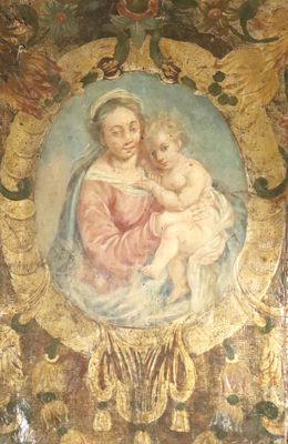 une image d'un tableau représentant une femme tenant un enfant dans ses bras