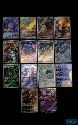 gros plan d'un jeu de cartes sur une table