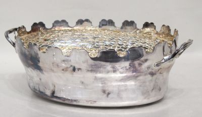 Plat metal argenté diamètre 30 cm