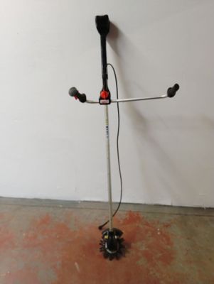 an image of a pole with a microphone attached to it