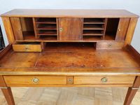 Bureau à gradin en acajou et placage d'acajou reposant sur q… (photo 3)
