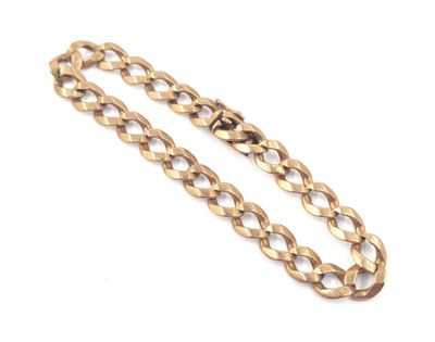 BRACELET en or 750‰ à maille gourmette.
