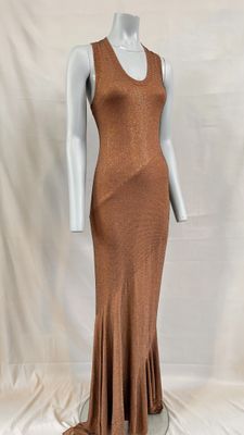une robe de mannequin sur un mannequin mannequin mannequin mannequin mannequin mannequin mannequin mannequin mannequin mann