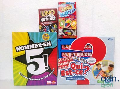 une boîte de uno uno uno uno uno uno uno uno uno uno uno uno uno uno uno uno