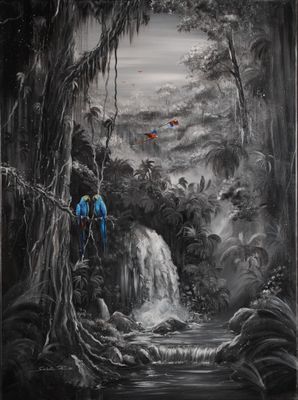 peinture en noir et blanc représentant deux perroquets perchés sur un arbre devant une cascade