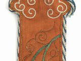 a picture of a decorative object hanging on a wall