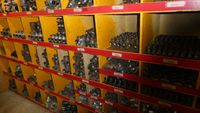 - 6 Rayonnages comprenant des coudes et raccords de toutes d… (photo 3)