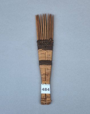 une image représentant un long bâton en bois sur lequel figure un chiffre