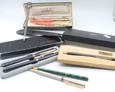 Stylos de Collection Pierre Cardin et Cross