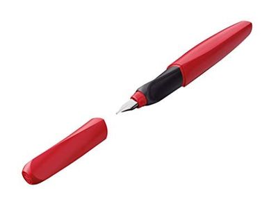 un stylo rouge à pointe noire sur fond blanc