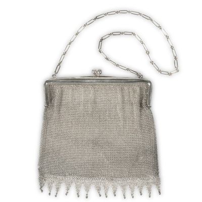 silver metal mesh purse with chain strap and clasp