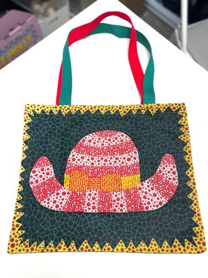 Yayoi Kusama Sac cabas « Hat » de YAYOI KUSAMA PRINT WORKS