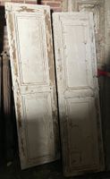 Double portes en chêne mouluré et laqué, de type Haussmanien…