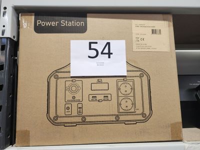 une boîte en carton sur laquelle est représentée une manette de jeu