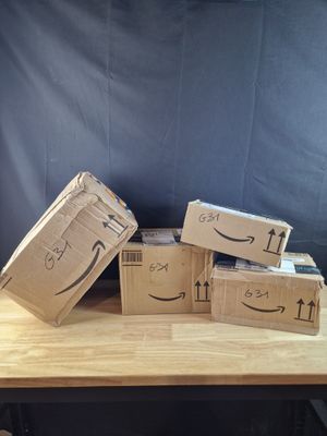 Lot de 4 colis Mystere (Retour Amazon,NPAI, Adresse incomplete, Destoc - Photo 1