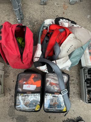 many items that are sitting on the ground next to each other