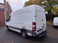 MERCEDES SPRINTER CDI 210 95 CH - Genre : CTTE - Carrosserie… (photo 4)
