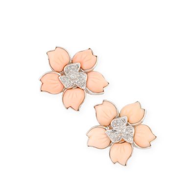 Travail contemporain Paire de boucles d'oreilles « Fleurs ex…