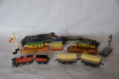a lot of toy trains that are on the table
