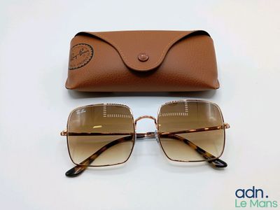 Lunettes de soleil Ray-Ban avec étui et étui