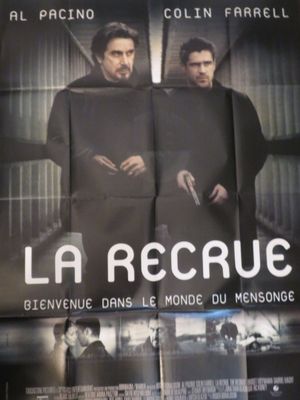 Affiche française du film « La Recaue », sur laquelle figurent deux hommes debout côte à côte