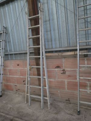 Echelle double alu transformable H replié 2. - Photo 1