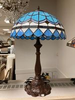 Lampe style TIFFANY. Haut. 30. Vente judiciaire faite aux fr…
