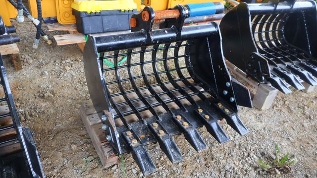 Godet cribleur L580mm pour mini-pelle 1,5t-2,0t, axes 30mm, large...