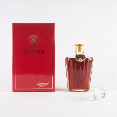 1 bouteille COGNAC "Baccarat 2000", Camus (MB, en coffret et…