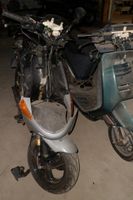 (A vendre pour pièces) 1 SCOOTER PEUGEOT SV 125 (photo 2)