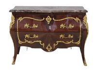 Commode galbée toutes faces en bois de placage ouvrant par d… (photo 2)