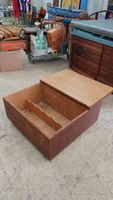 Une table basse de style scandinave (accidents) (photo 5)