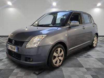 SUZUKI - SWIFT 1.3 - ES - Mise en service: 12/03/2009