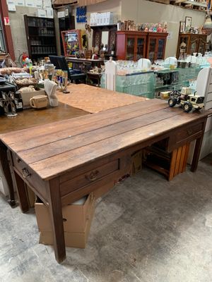 Table de ferme en chêne ouvrant par deux tiroirs dont un lat… - Photo 1