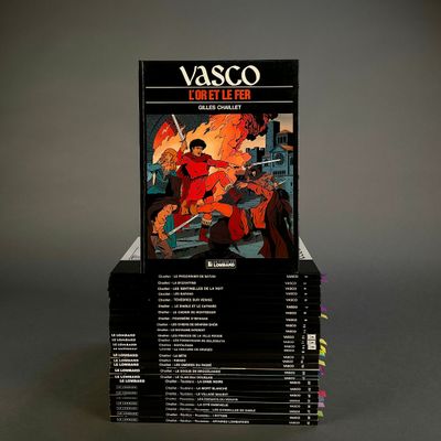 an image of a stack of books sitting on top of each other