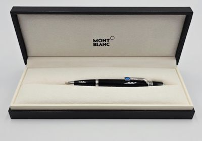 Stylo à bille Mont Blanc dans son coffret de présentation